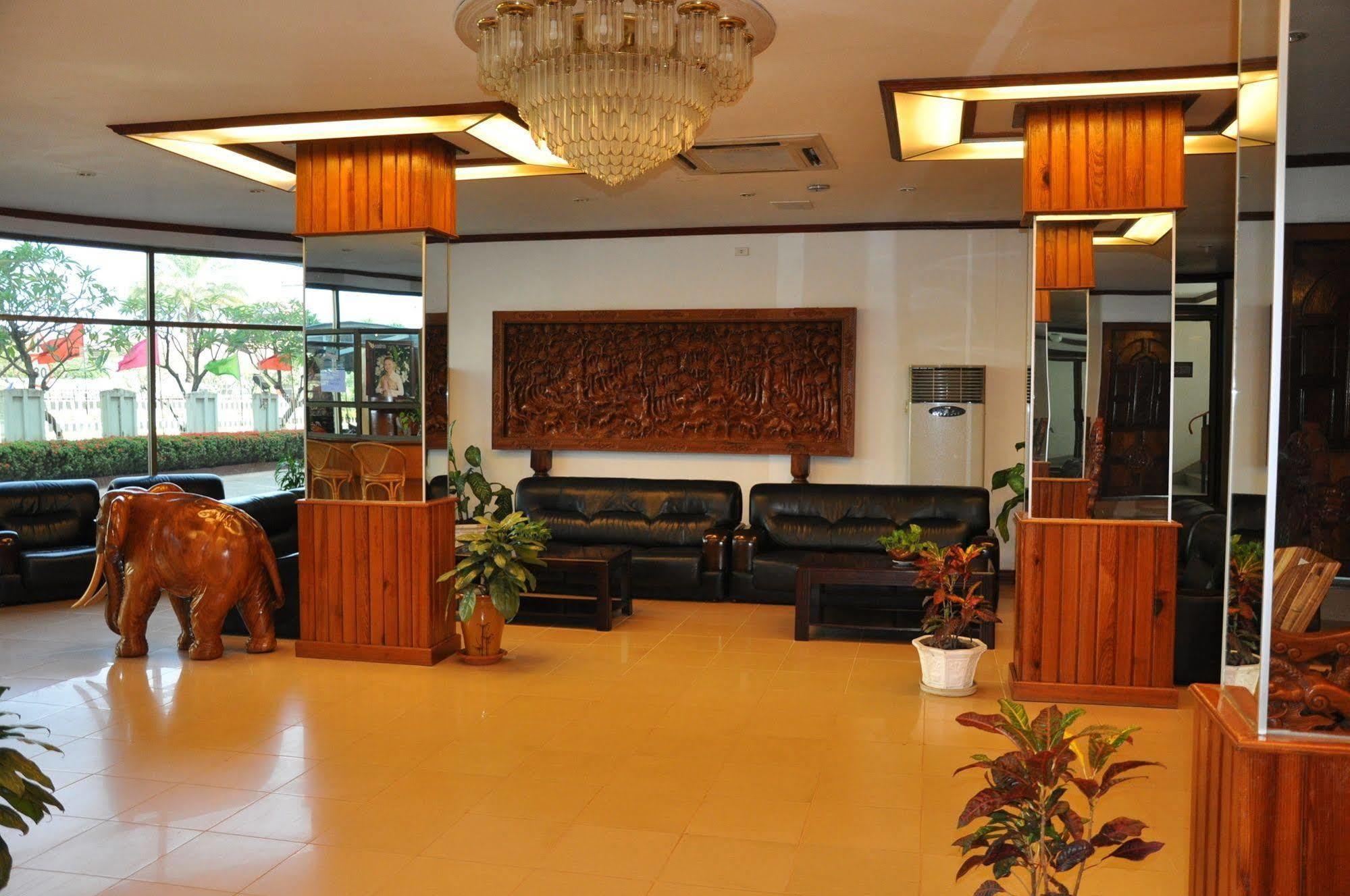 Mekong Hotel Vientiane Dış mekan fotoğraf