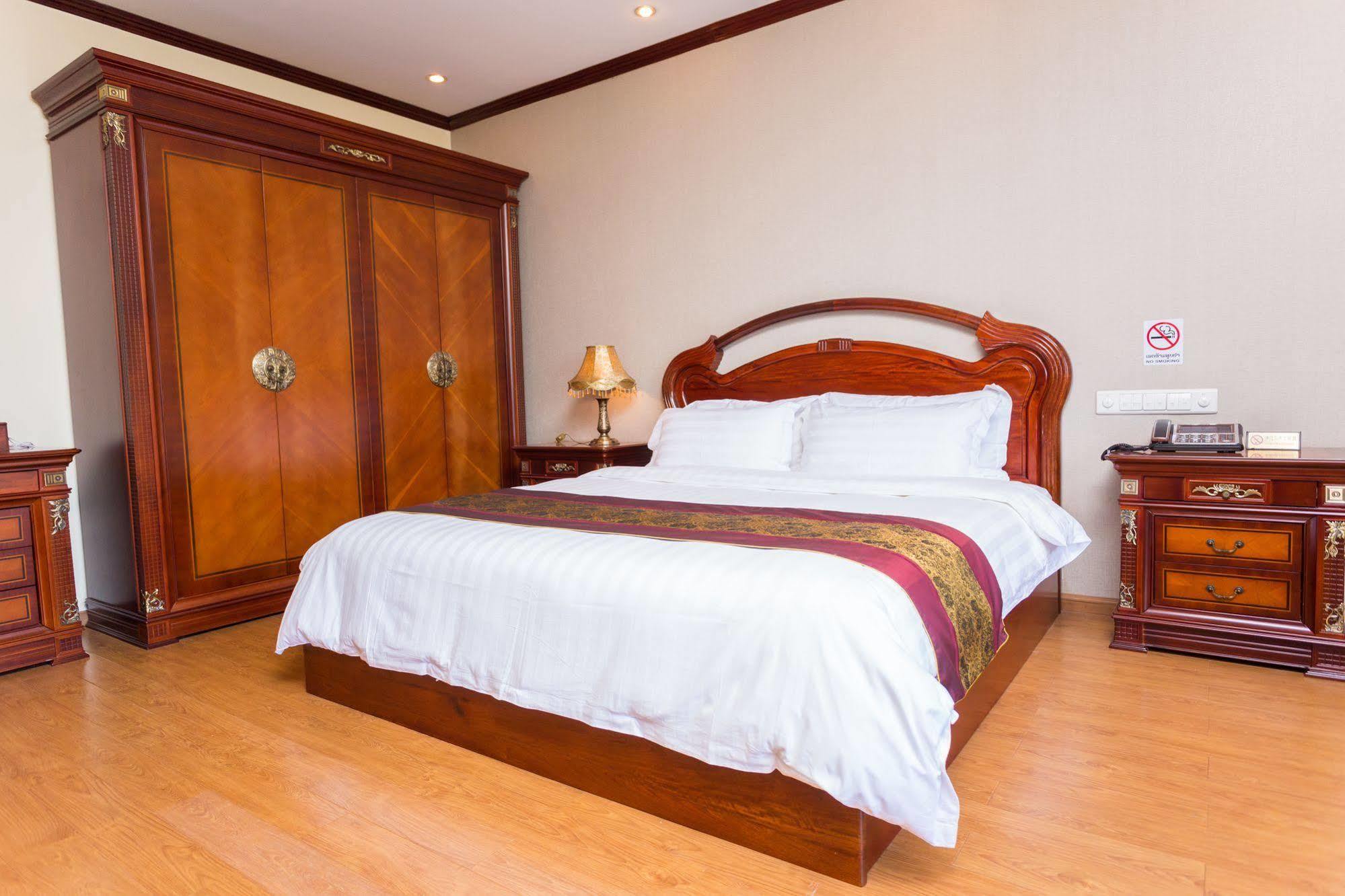 Mekong Hotel Vientiane Dış mekan fotoğraf