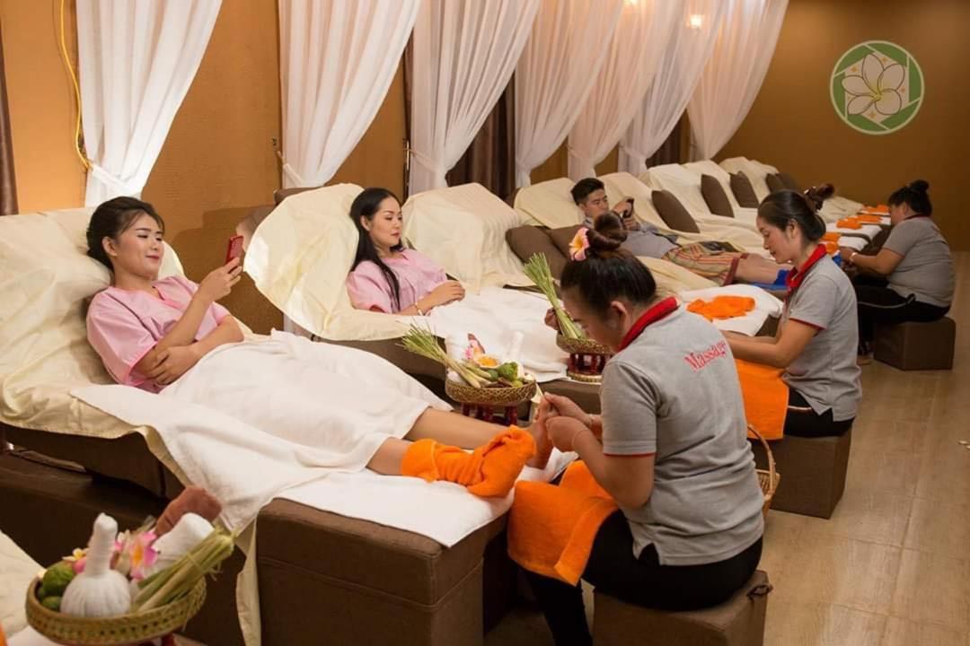Mekong Hotel Vientiane Dış mekan fotoğraf